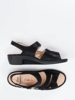 Finn Comfort – Sandalen aus geprägtem Leder Schwarz