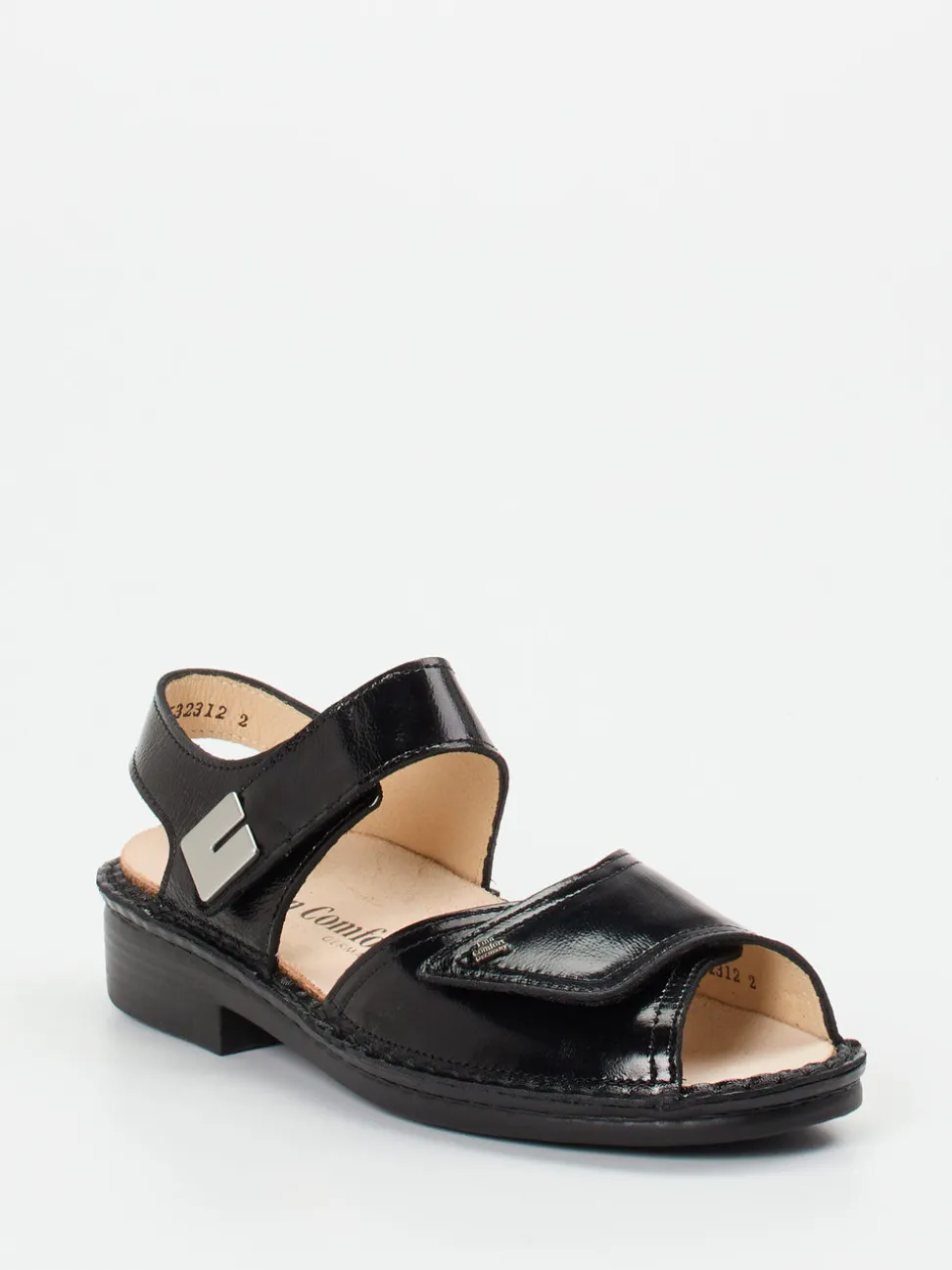 Finn Comfort – Sandalen aus Lackleder schwarz