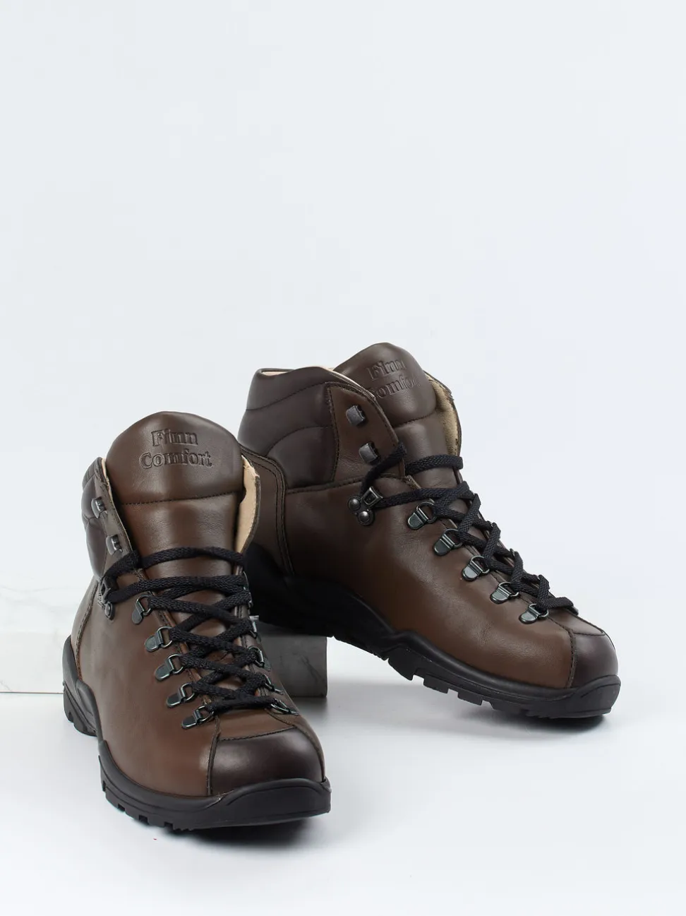 Finn Comfort – Schnürboots aus Fettleder dunkelbraun