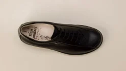 Finn Comfort – Schnürschuh aus Kalbleder schwarz