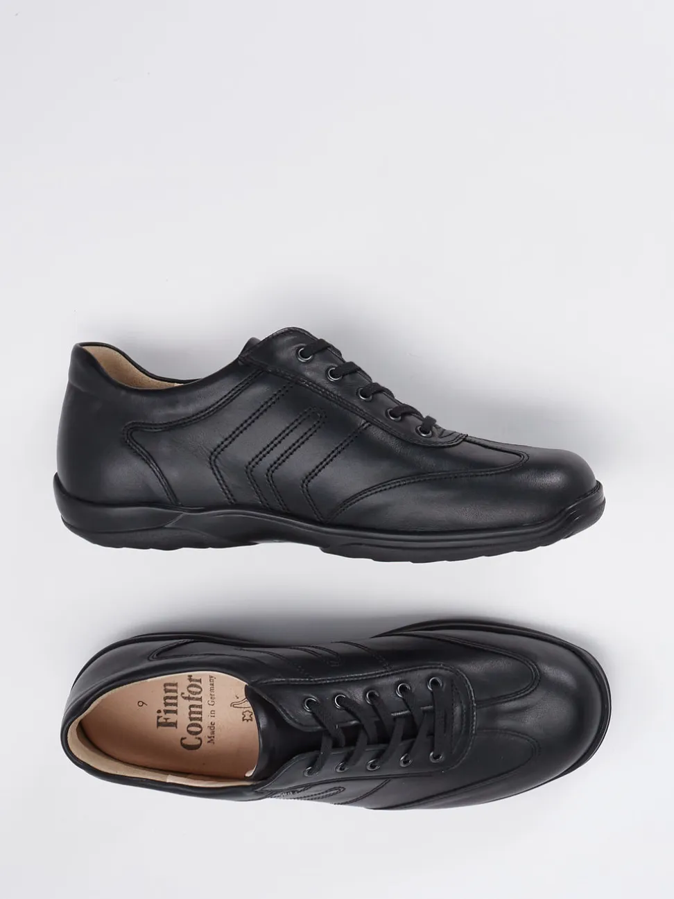 Finn Comfort – Schnürschuh aus Kalbleder schwarz