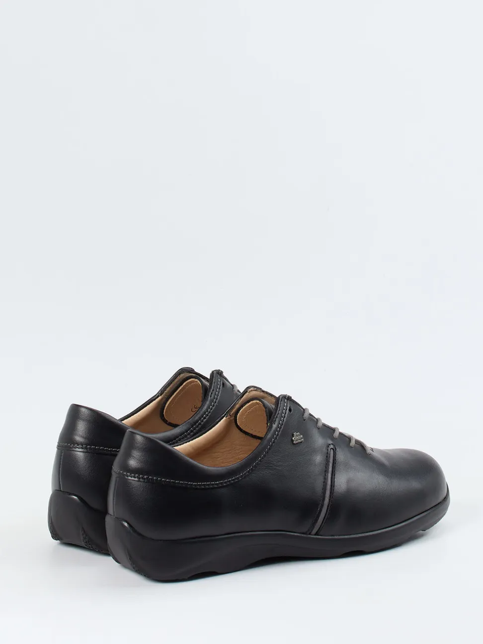 Finn Comfort – Schnürschuh aus Kalbleder schwarz