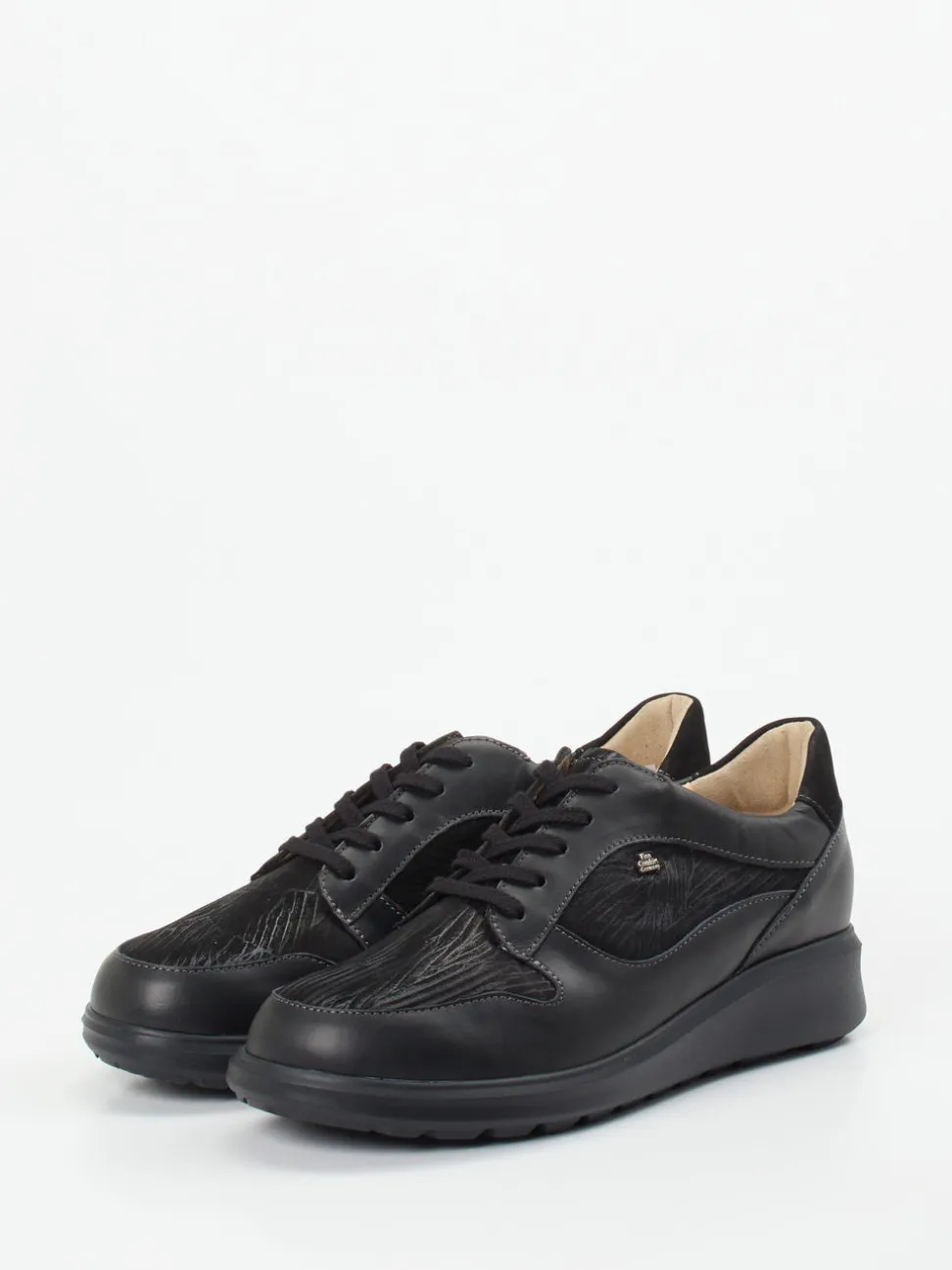 Finn Comfort – Schnürschuh aus Kalbleder Schwarz