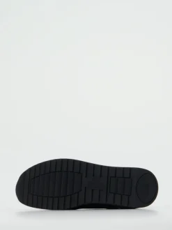 Finn Comfort – Schnürschuh aus Metallicleder schwarz