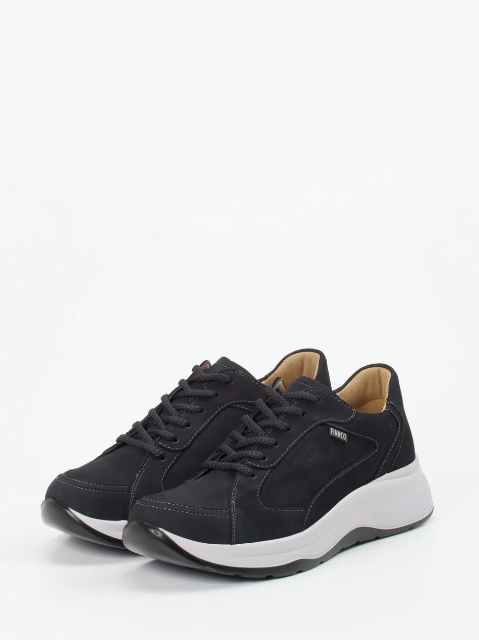 Finn Comfort – Schnürschuh aus Nubukleder Schwarz