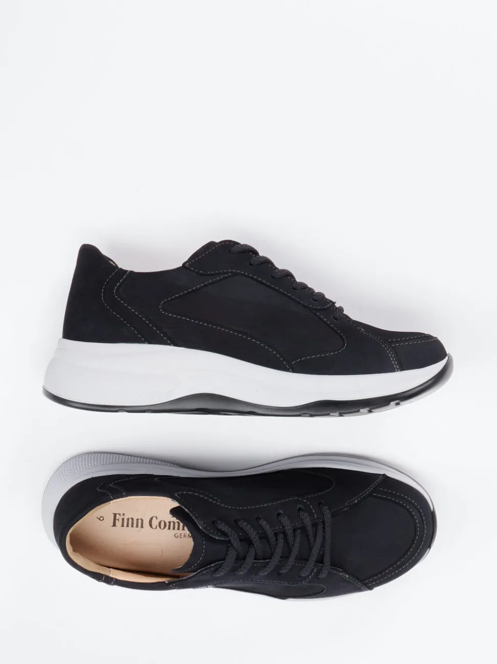 Finn Comfort – Schnürschuh aus Nubukleder Schwarz