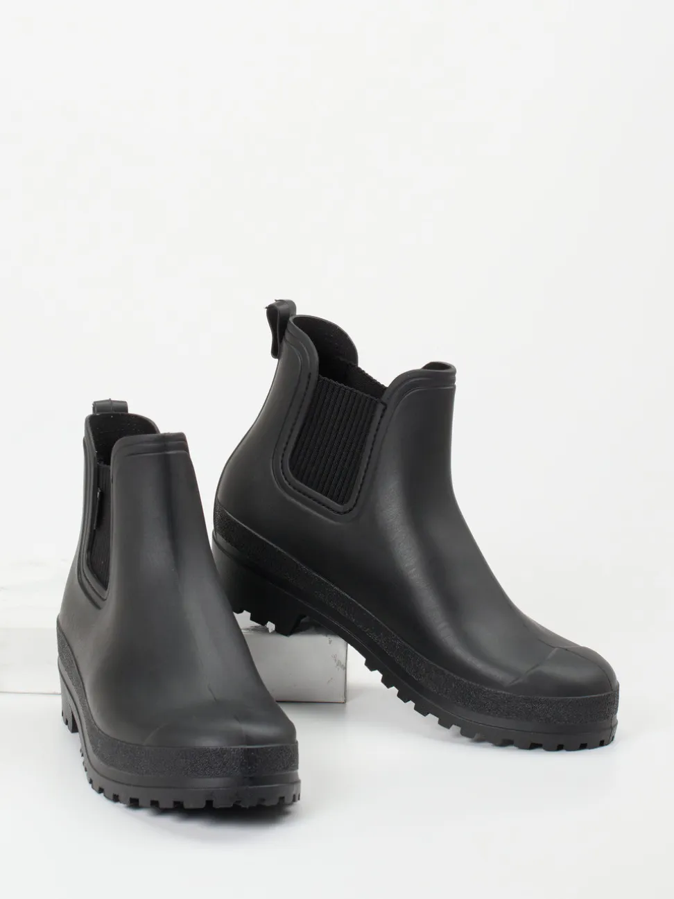 Fischer – Gummistiefelette aus mattem Synthetik schwarz