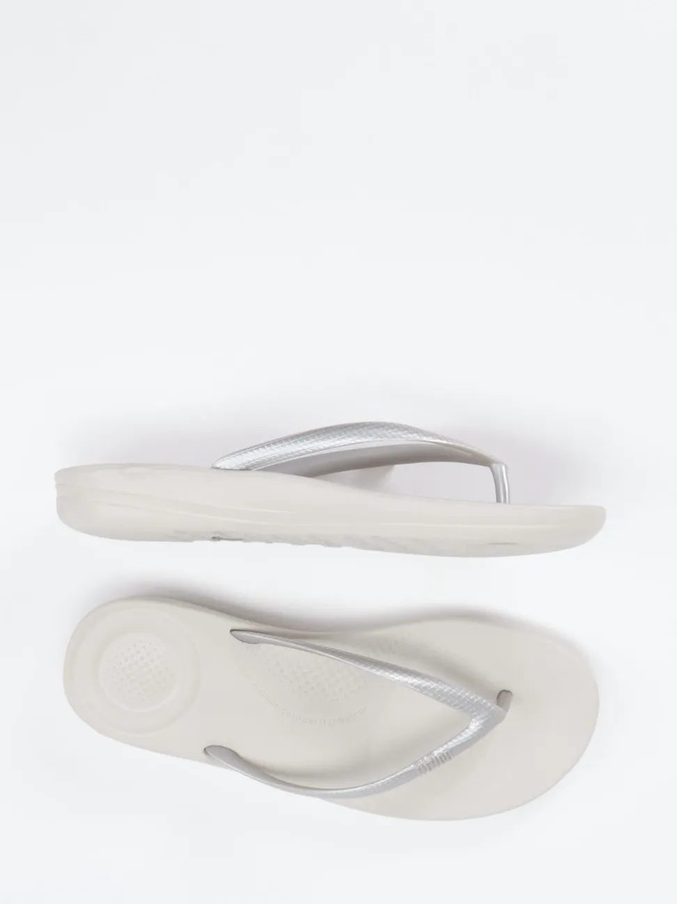 FitFlop – Zehentrenner aus Synthetik in Silber