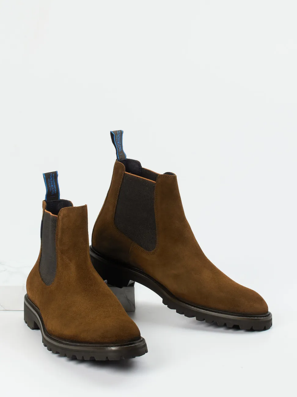 Floris van Bommel – Chelsea Boots aus Veloursleder Braun