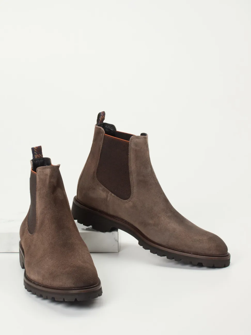 Floris van Bommel – Chelsea Boots aus Veloursleder braun