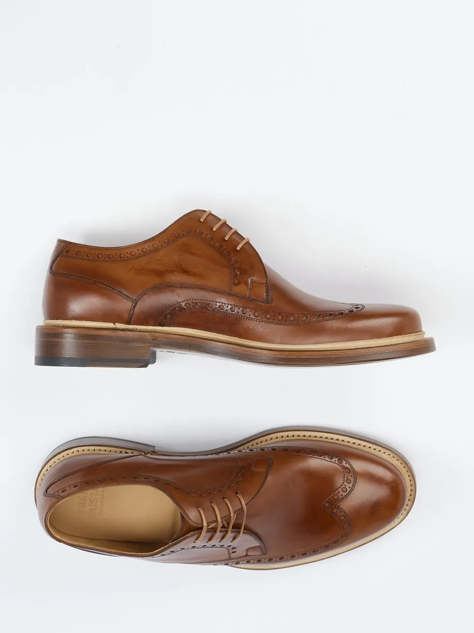 Franz Gustav – Brogue Derby aus Kalbleder cognacbraun