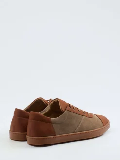 Franz Gustav – Sneaker aus Veloursleder in Braun