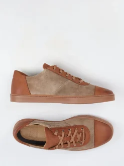 Franz Gustav – Sneaker aus Veloursleder in Braun