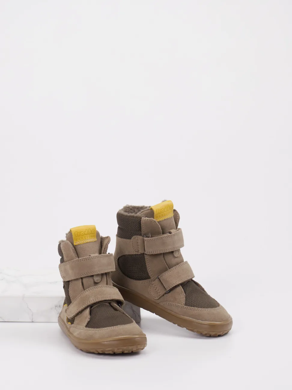 Froddo – Kinder-Boots aus Veloursleder sandbeige