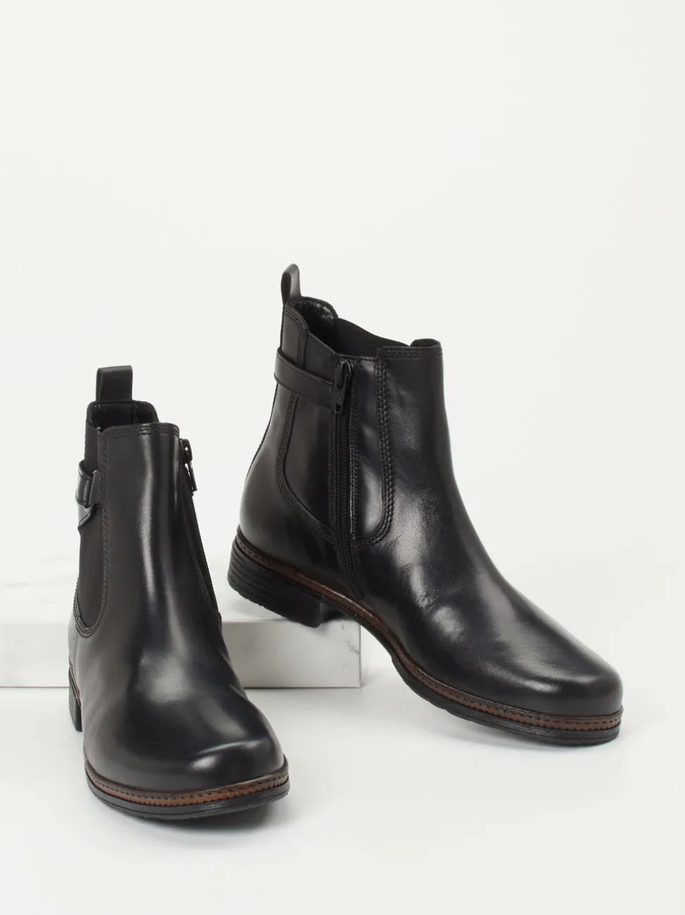Gabor – Chelsea Boots aus Kalbleder schwarz glänzend