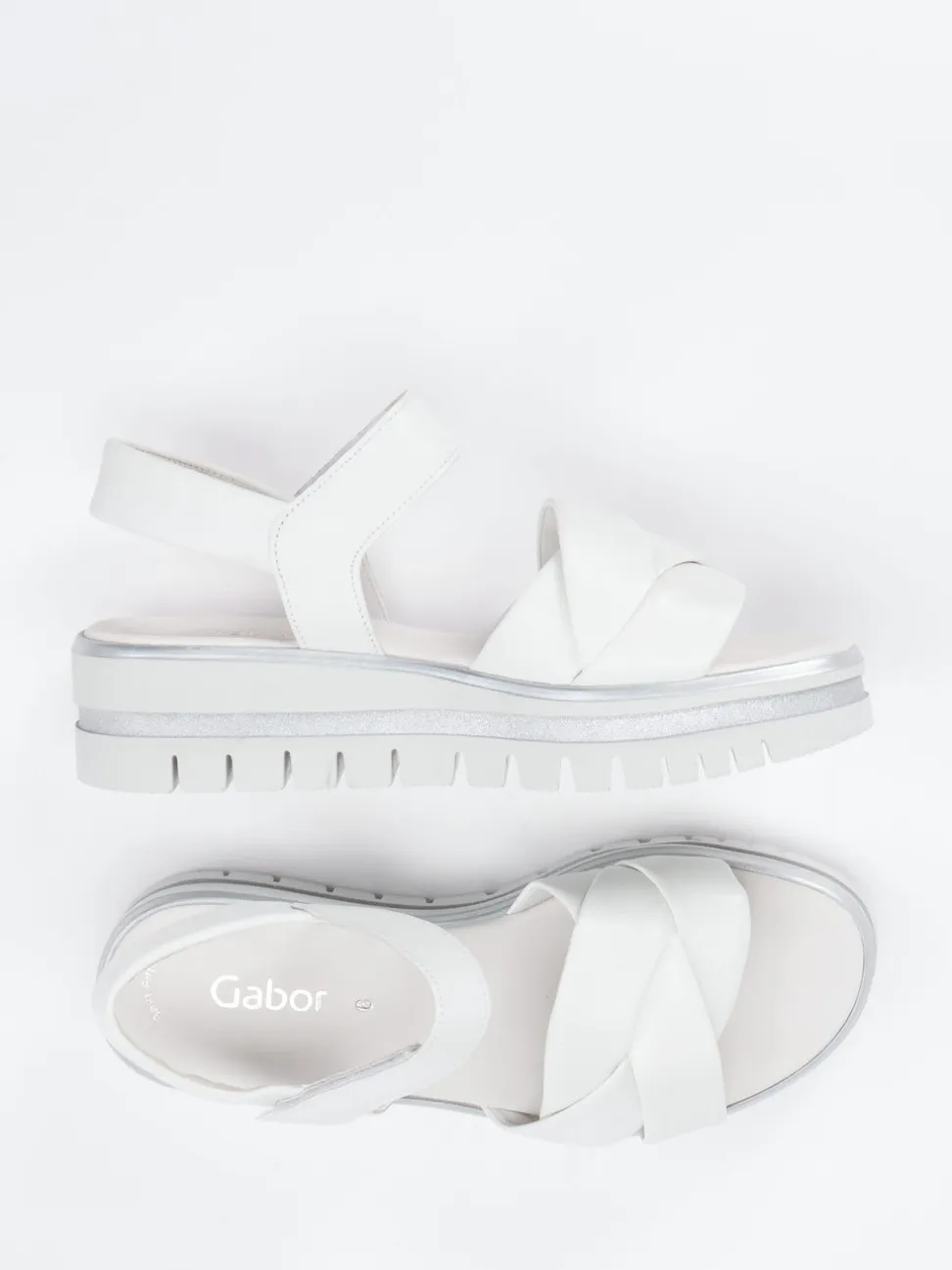 Gabor – Keilsandalette aus Lammleder Offwhite