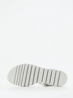 Gabor – Keilsandalette aus Lammleder Offwhite