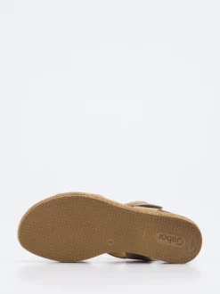 Gabor – Keilsandalette aus Veloursleder grün