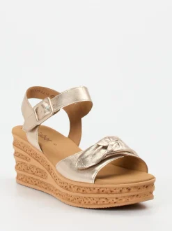 Gabor – Keilsandalette aus Metallicleder goldfarben