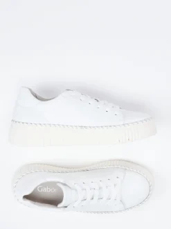 Gabor – Plateau-Sneaker aus Kalbleder weiß