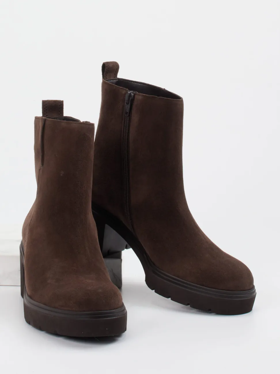 Gabor – Plateau-Stiefelette aus Veloursleder Dunkelbraun