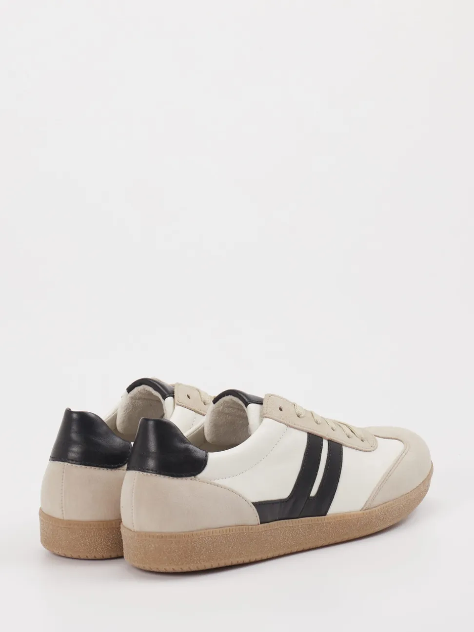 Gabor – Retro-Sneaker aus Veloursleder und Leder