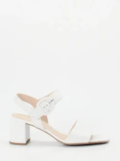 Gabor – Sandalen aus Lammleder weiß glänzend