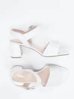 Gabor – Sandalen aus Lammleder weiß glänzend