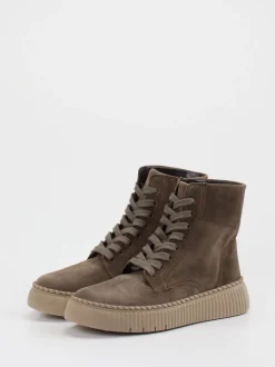 Gabor – Schnürboots aus Veloursleder in Taupe