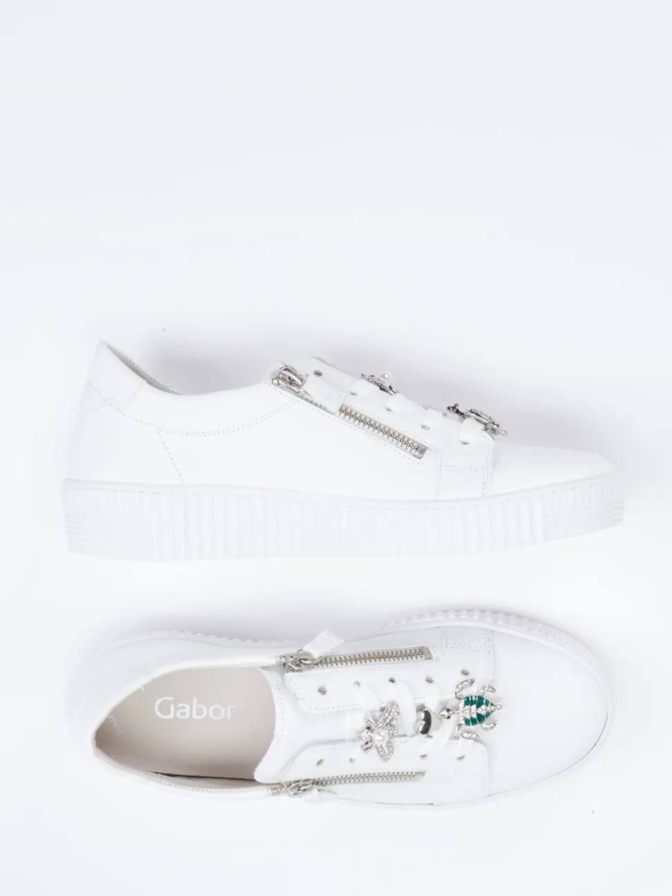 Gabor – Sneaker aus Kalbleder mit Schmuckdetails