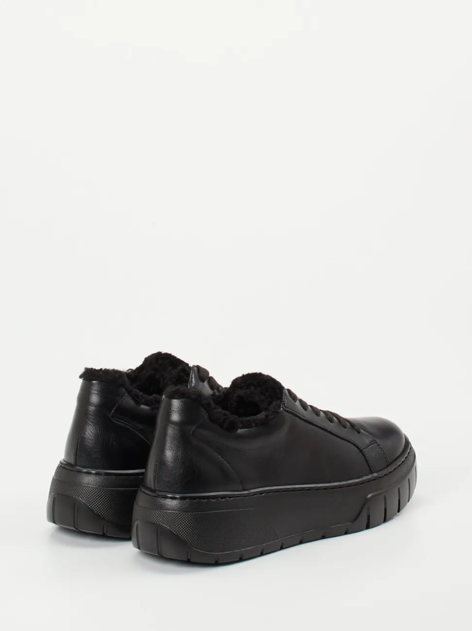Gabor – Sneaker aus Lammleder in Schwarz