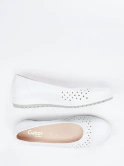 Gabor Comfort – Ballerinas aus Kalbleder weiß