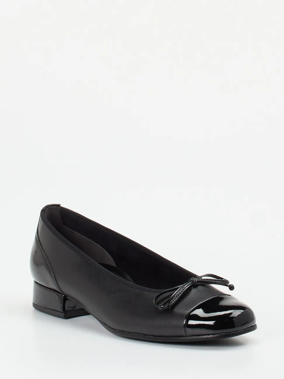 Gabor Comfort – Ballerinas aus Kalbleder in Schwarz