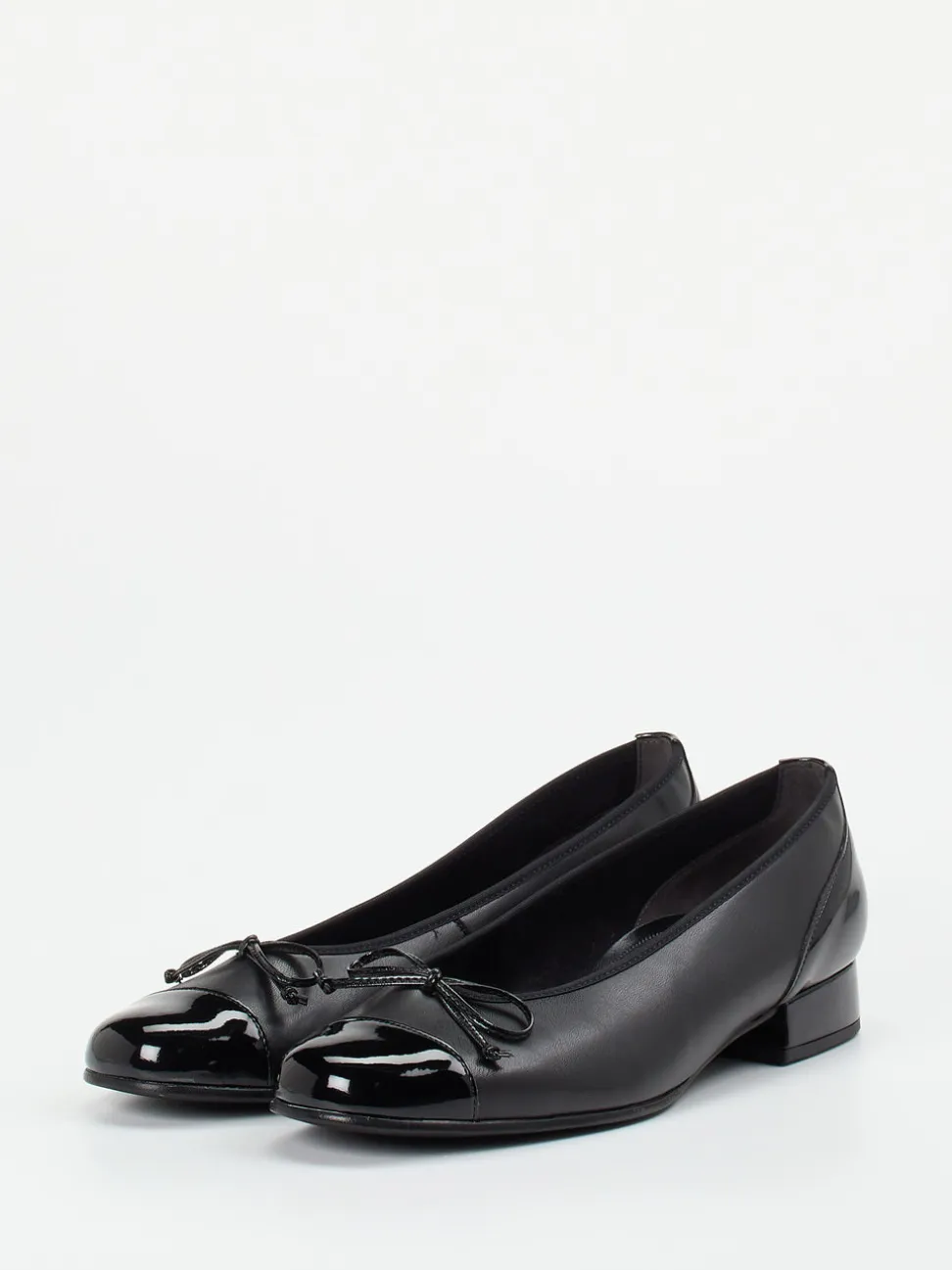 Gabor Comfort – Ballerinas aus Kalbleder in Schwarz