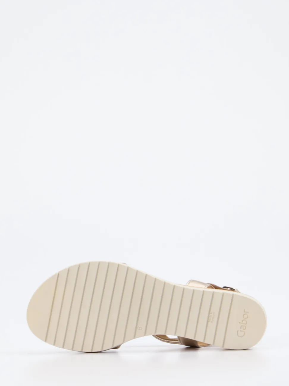 Gabor Comfort – Keilsandalette aus Metallicleder beige