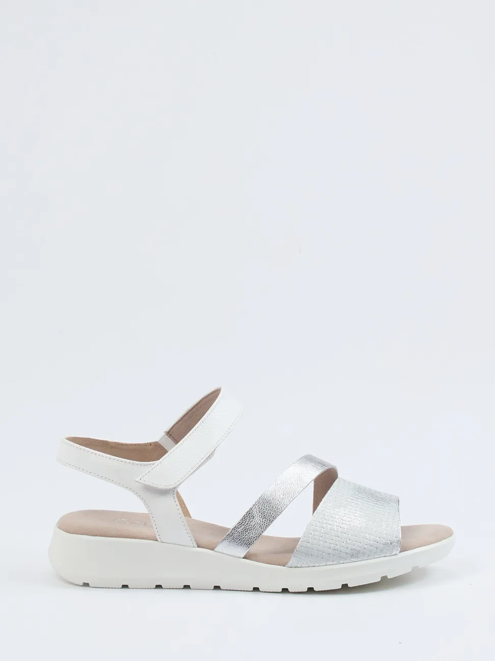 Gabor Comfort – Komfort-Sandale aus Metallicleder silber
