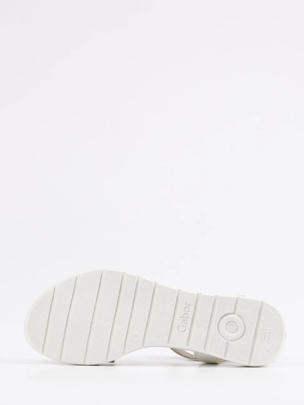 Gabor Comfort – Komfort-Sandale aus Metallicleder silber