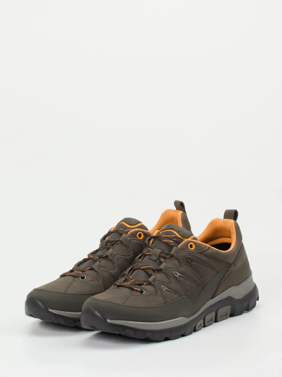 Gabor Comfort – Outdoorschuh aus Nubukleder olivgrau