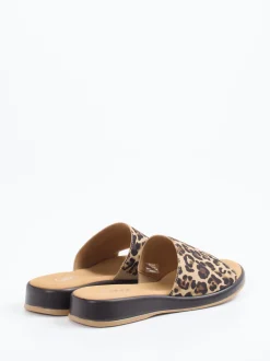 Gabor Comfort – Pantolette aus geprägtem Leder braun
