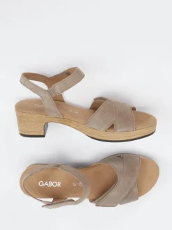 Gabor Comfort – Sandale aus Veloursleder in Taupe
