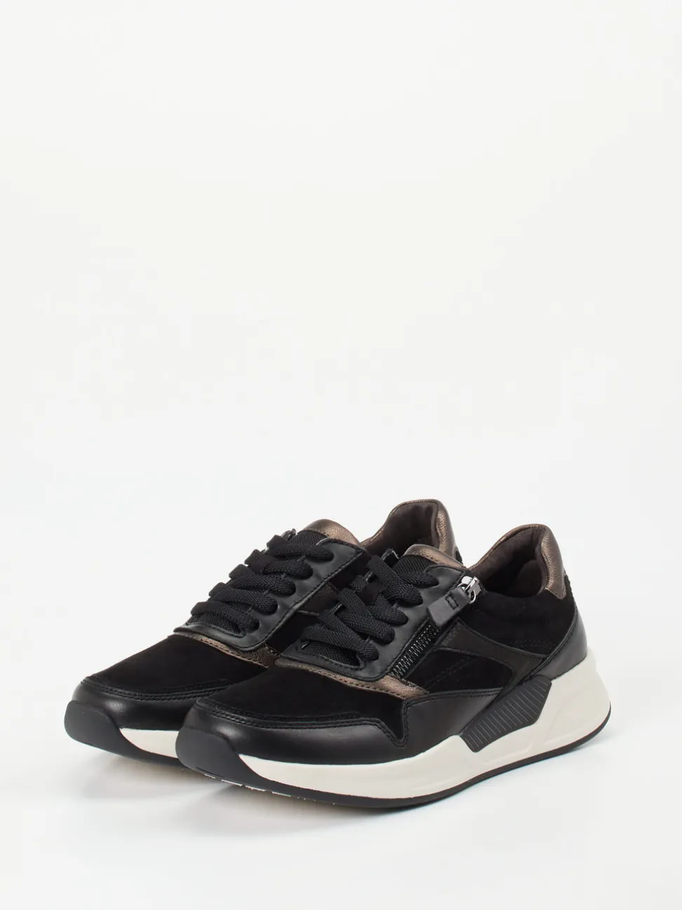 Gabor Comfort – Sneaker aus Velourleder in Schwarz