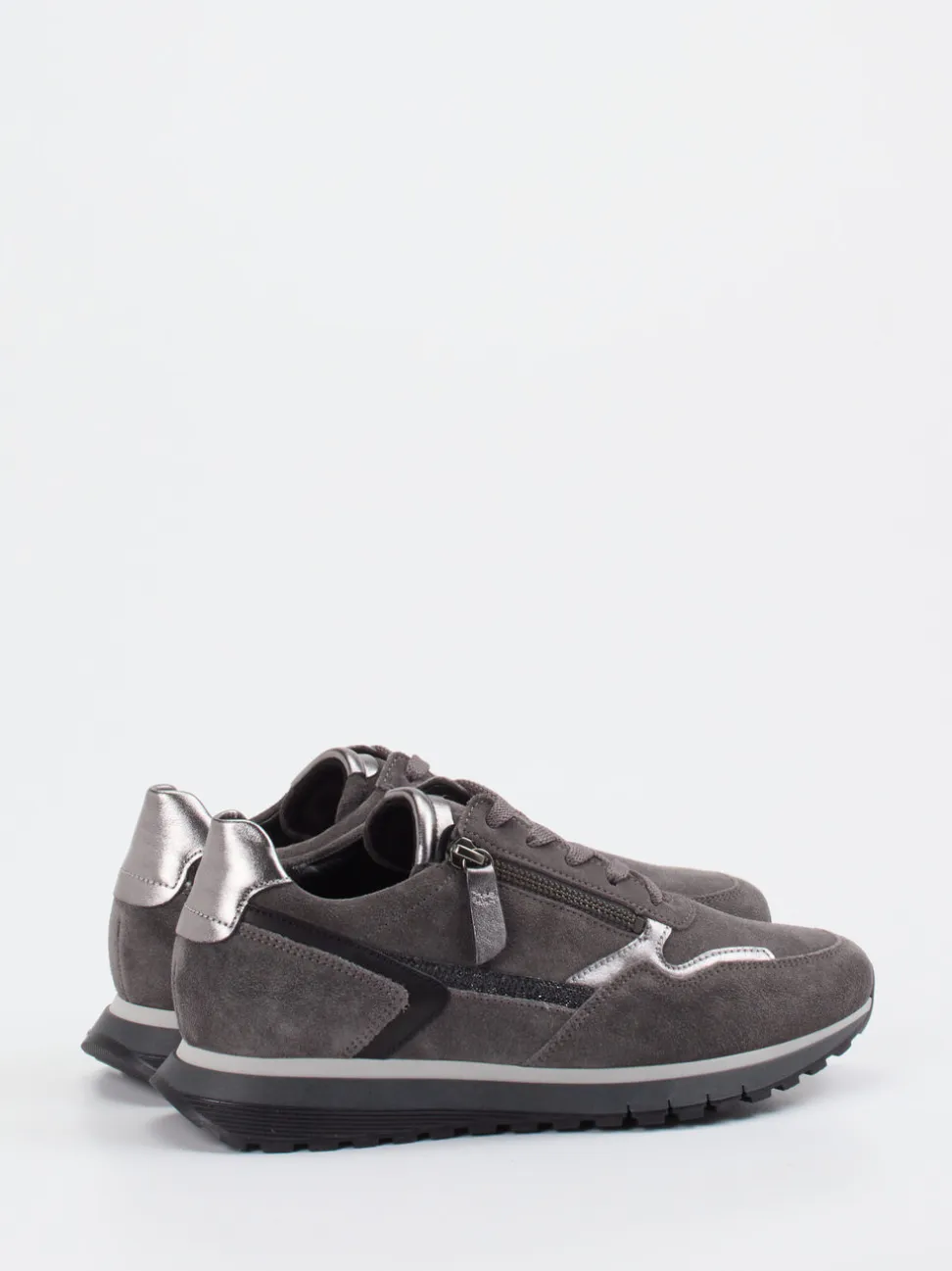 Gabor Comfort – Sneaker aus Veloursleder in Grau