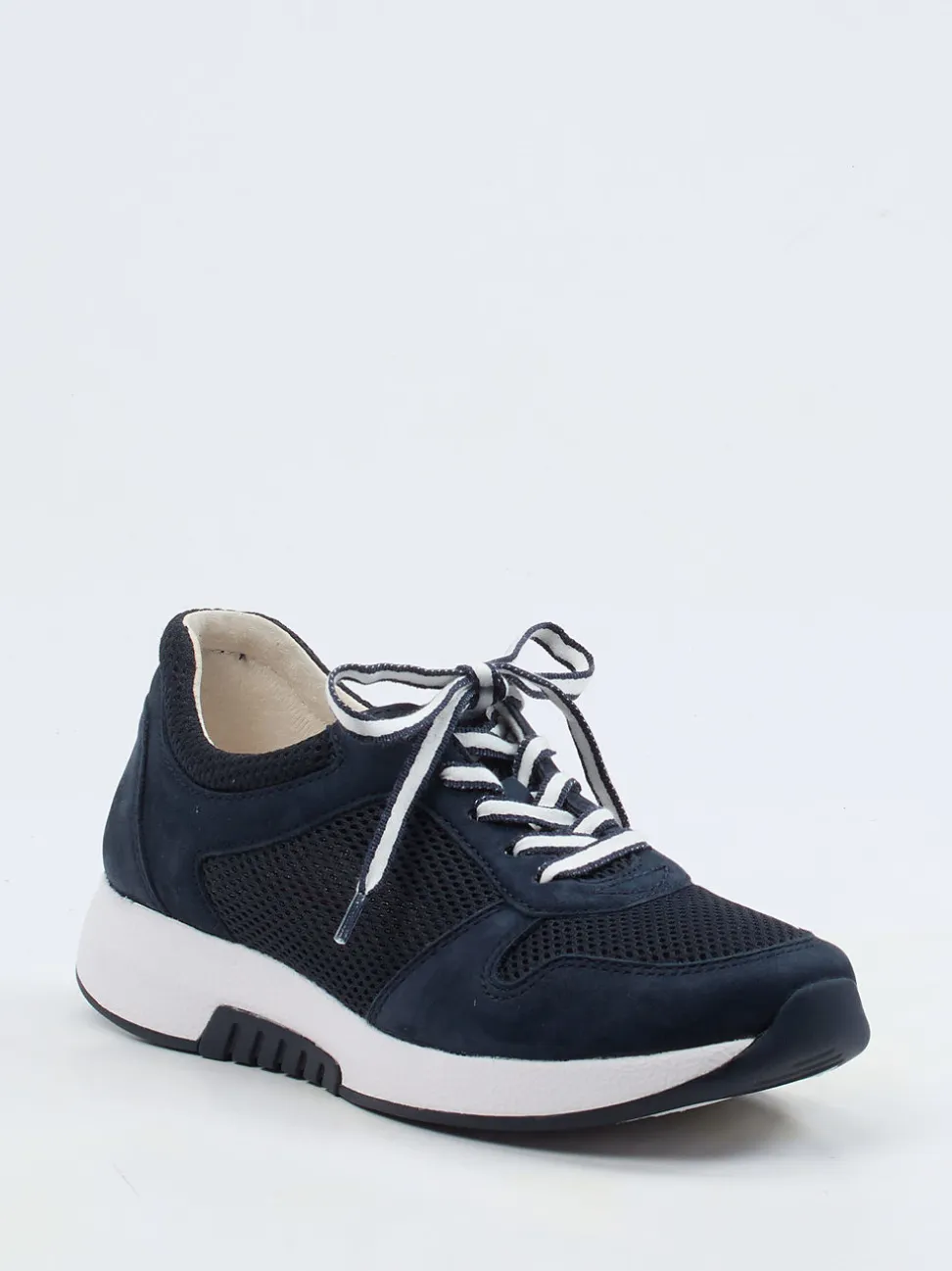Gabor Comfort – Sneaker aus Nubukleder in Blau