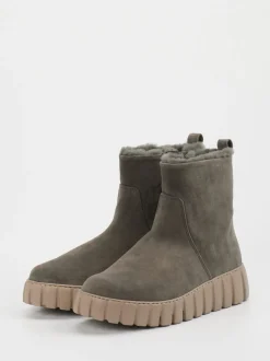 Gabor Comfort – Stiefeletten aus Veloursleder braun