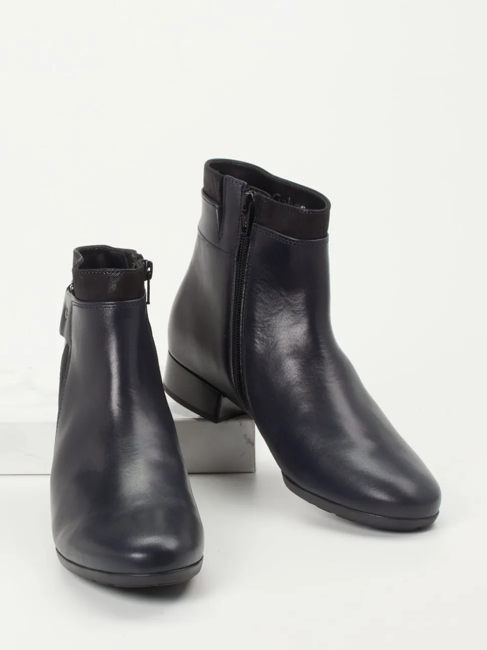 Gabor Comfort – Stiefelette aus Kalbleder dunkelblau