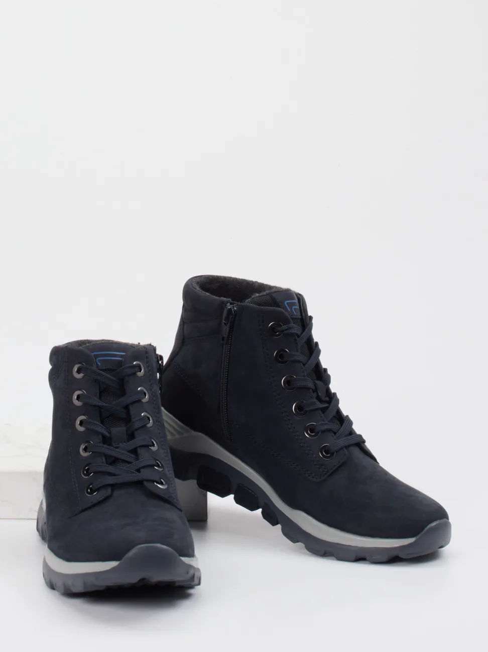 Gabor Comfort – Stiefelette aus Nubukleder Dunkelblau