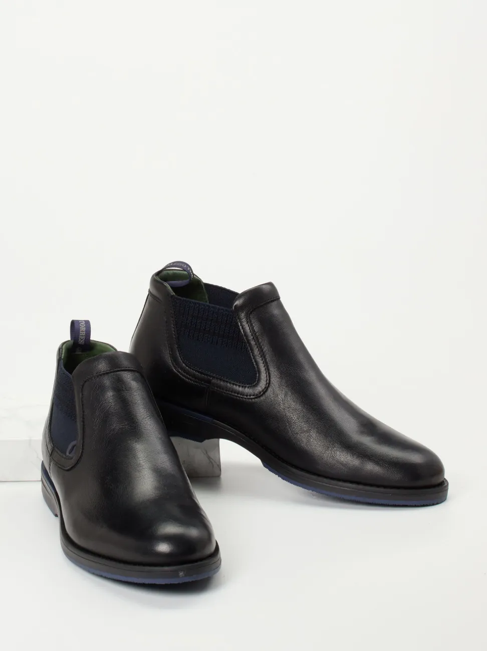 Galizio Torresi – Chelsea Boots aus Kalbleder schwarz