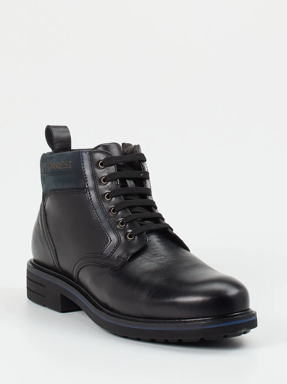 Galizio Torresi – Schnürboots aus Kalbleder schwarz
