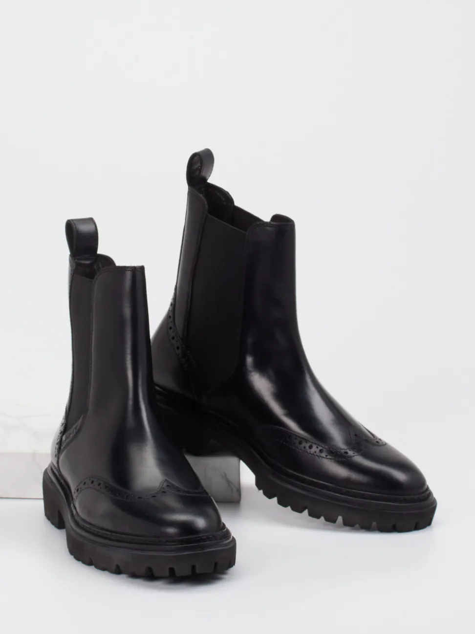Gant – Chelsea Boots aus Kalbleder Schwarz
