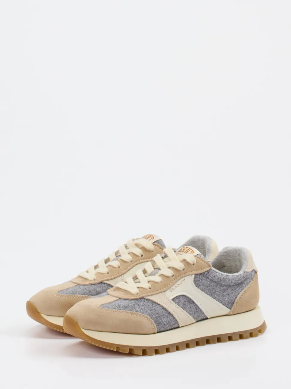 Gant – Retro-Sneaker aus Veloursleder beige